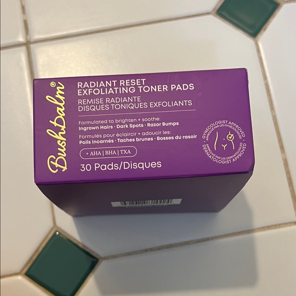Radiant Reset Exfoliating Toner Pads - Purple
